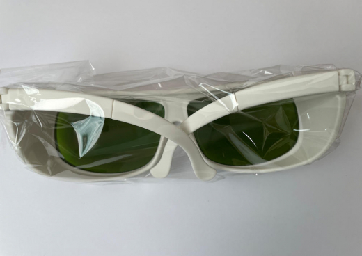 Laserschutzbrille für 3 und 4 Wellenlängen Diodenlaser